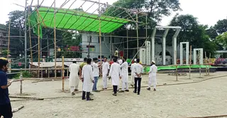 ময়মনসিংহে প্রস্তুত হচ্ছে জুলাই পদযাত্রার মঞ্চ